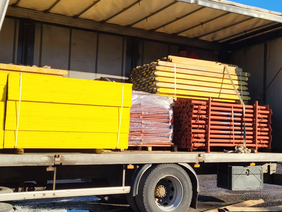 Dzierżawa szalunków stropowych wynajem wypożyczalnia płyta Topolowa