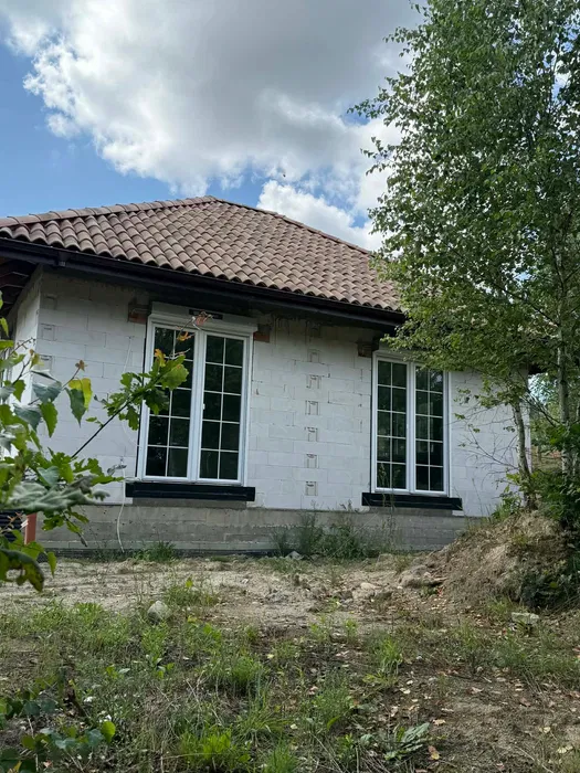 Domy: 160 m i 60 m w Głęboczku ( powiat drawski)