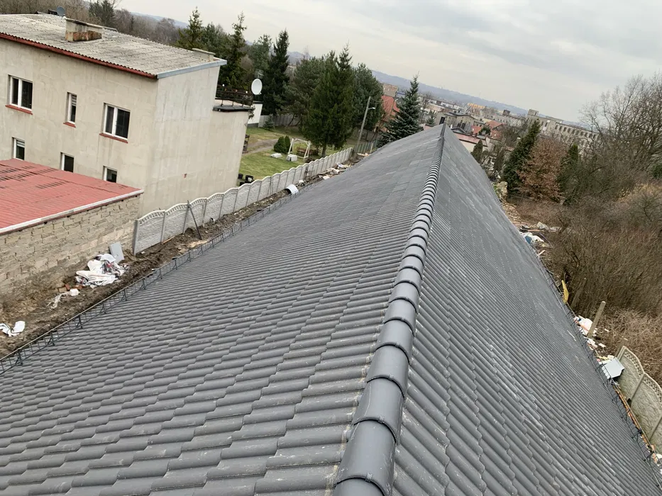 Dekarstwo usługi dekarskie i ciesielskie.