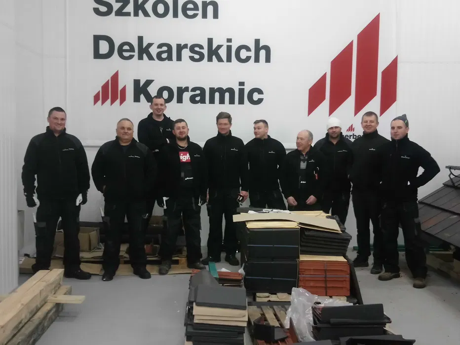 Dekarz Dachy Dekarstwo WYMIANA POKRYĆ DACHOWYCH ciesielstwo