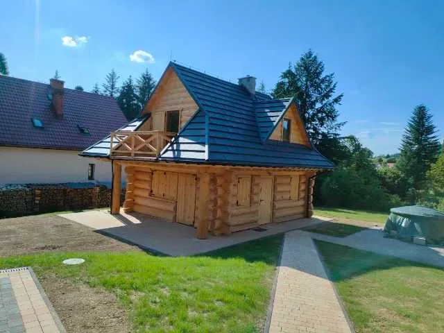 Całoroczne domy z pół bali, płazów. Domy drewniane. Kompleksowo.