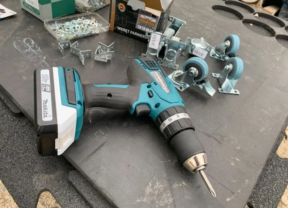 Rusztowania warszawskie Kółka wynajem wypożyczalnia