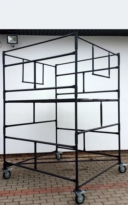 Wynajem rusztowań /Windy Budowlan/Gerüstvermietung 0,18