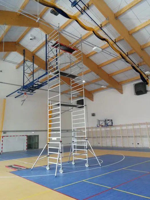 Wynajmę wynajem rusztowań rusztowania elewacyjne zwyżka podnośnik