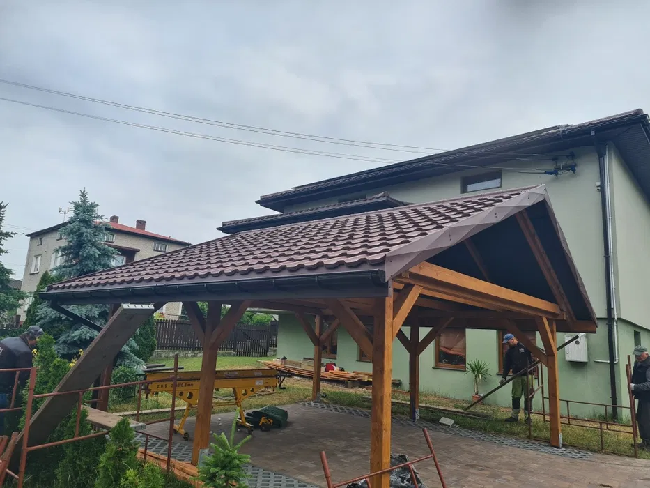 Pokrycia dachowe, podbitki dachowe, dachy