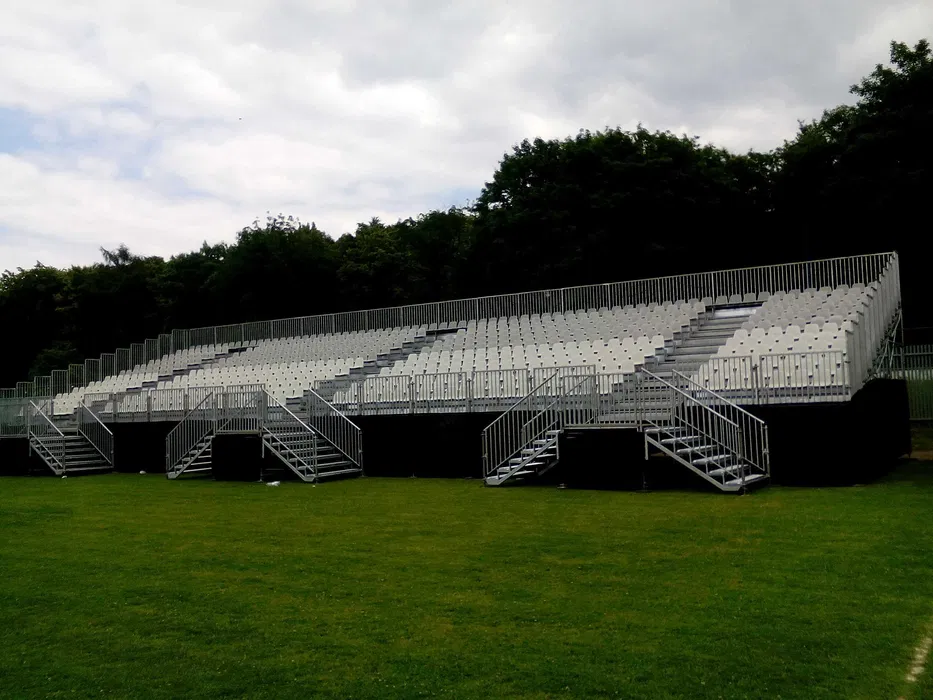 Wynajem rusztowań elewacyjnych, fasadowych, modułowych oraz przejezdny