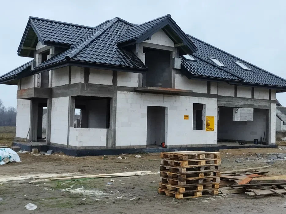 Usługi dachowe - solidnie i fachowo