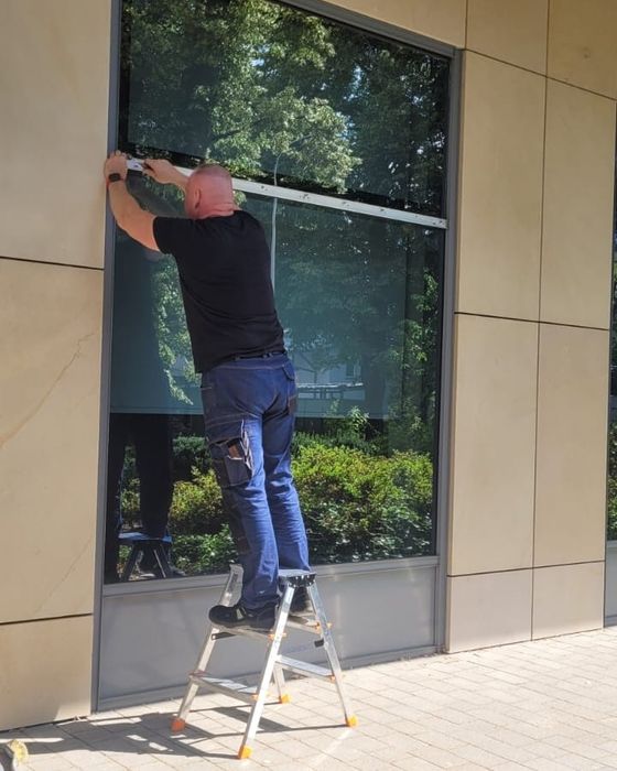 Naprawa okien i drzwi po włamaniach - Okno Service