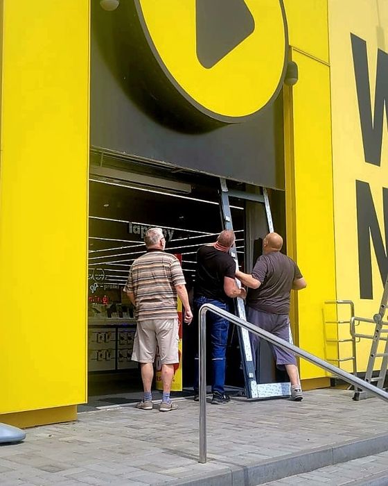 Naprawa okien i drzwi po włamaniach - Okno Service