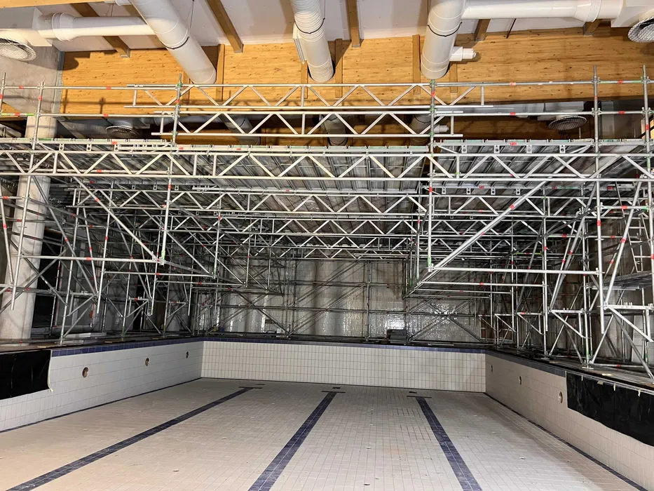 Montaż Wynajem Wypożyczalnia rusztowań fasadowych modułowych Transport