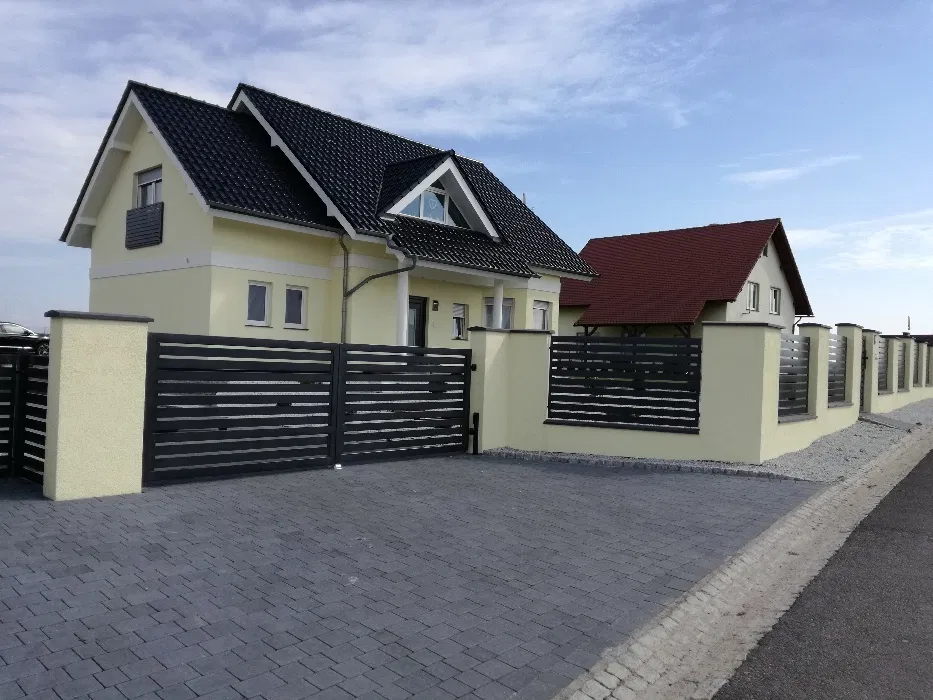 Bramy nowoczesne ogrodzenia panelowe balustrady wypożyczalnia budowlan