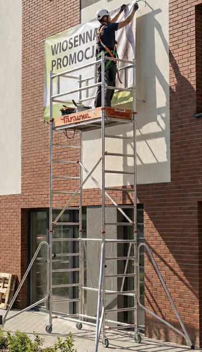 Rusztowanie przejezdne aluminiowe wynajem