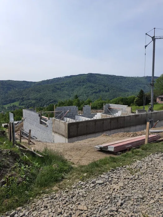 Budowa domów, dachy , remonty, usługi minikoparka., ocieplenia, altany