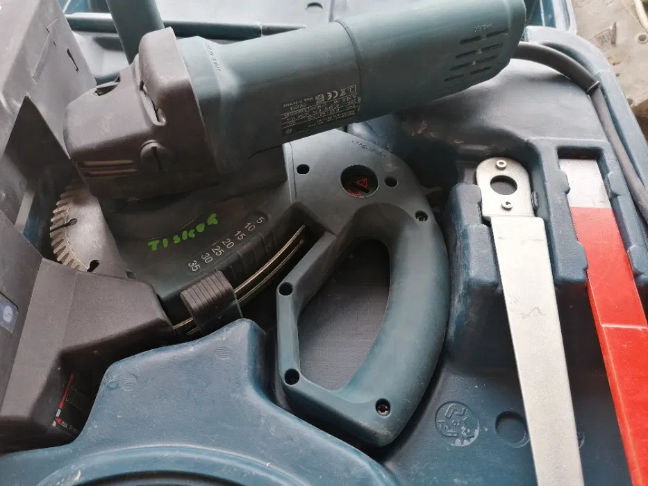 Wynajem rusztowanie drabina stemple szlifierka żyrafa zagęszczarka