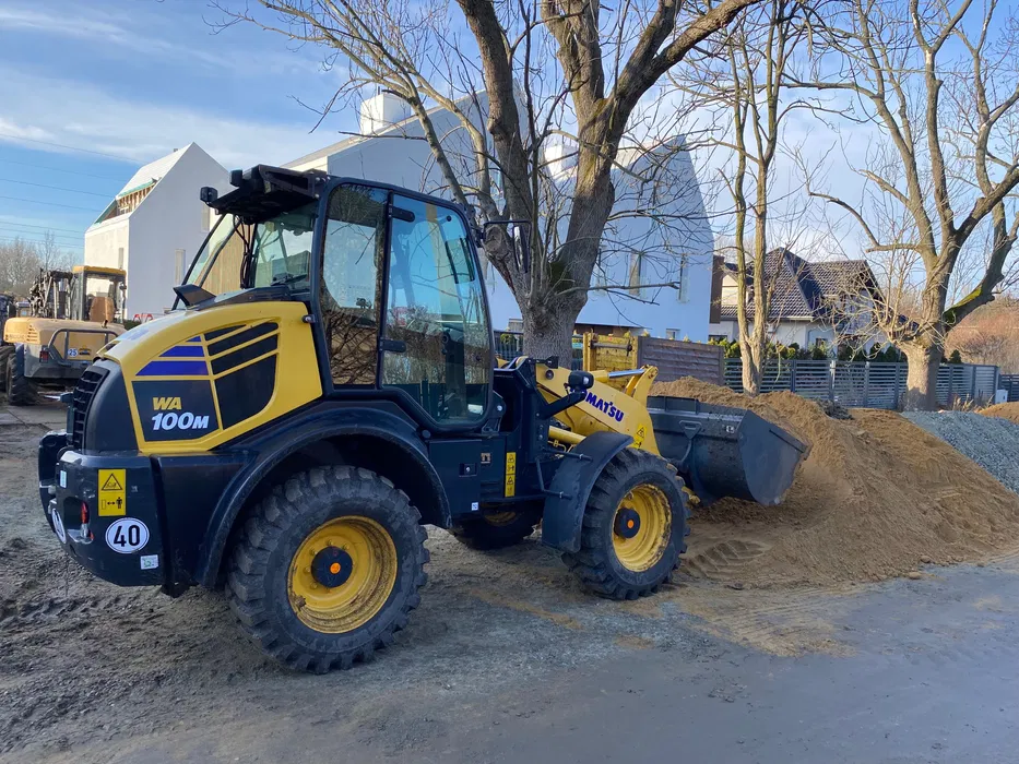 Manitou ładowarka teleskopowa Komatsu ładowarka czołowa