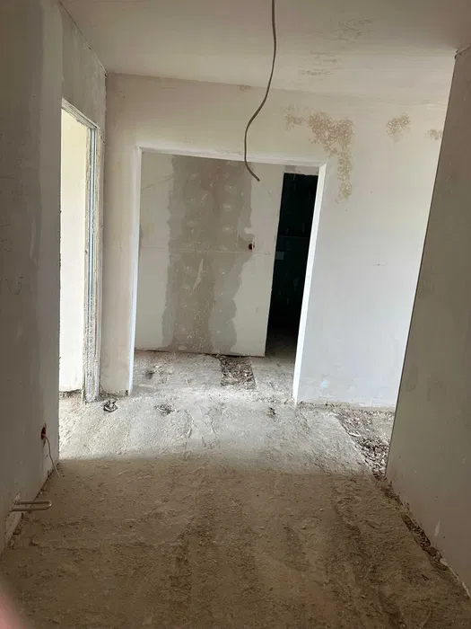 Tynki maszynowe gipsowe, cementowo wapienne