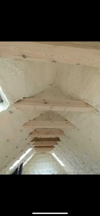 Ocieplenie pianą PUR Izolacje natryskowe DARMOWA WYCENA / Wolny termin