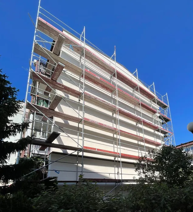 Wynajem Rusztowania / Rusztowanie Elewacyjne