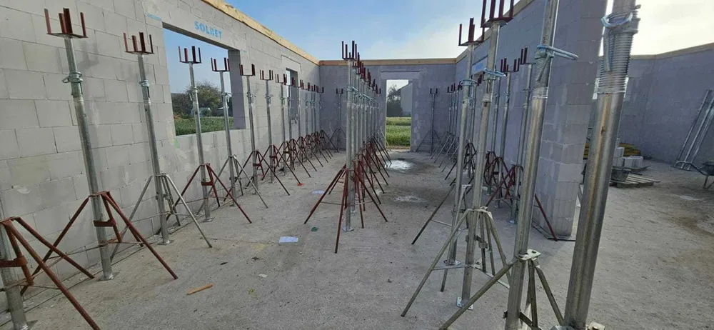 Wynajem szalunków stropowych – DUŻY ASORTYMENT | MONTAŻ | STROPY