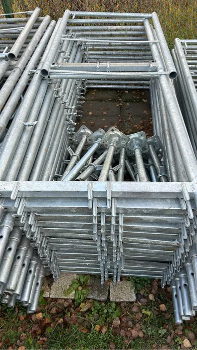 Rusztowania. Wynajem Rybnik. Cena za 100m² doba.