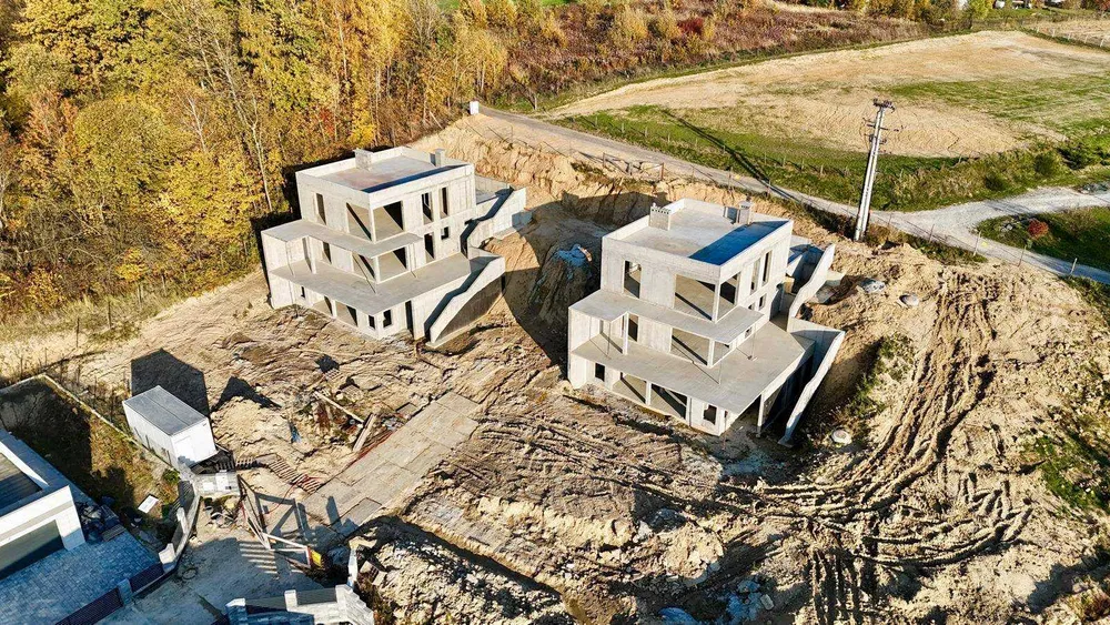 Budowa, wykonanie domu, domów, willa.