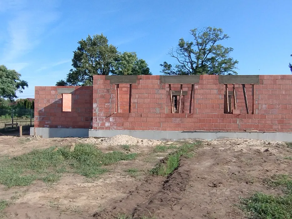 Budowa Domów i Usługi Budowlane