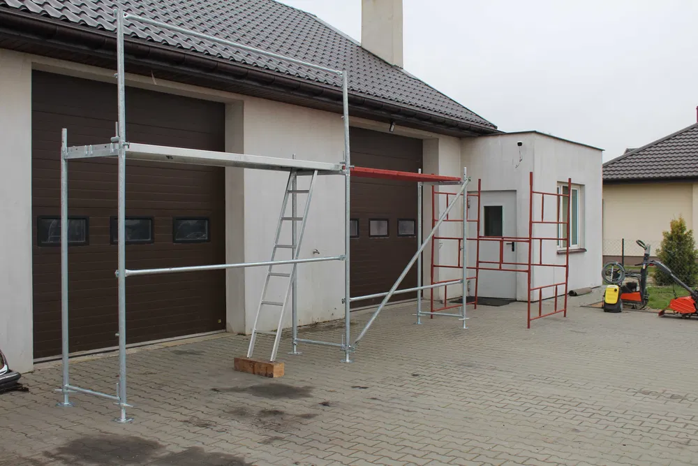 Szalunki stropowe stemple metalowe budowlane podpory najem stempli