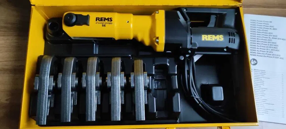 Rusztowanie aluminiowe Altrex K5200 wynajem wypożyczalnia sprzętu bud