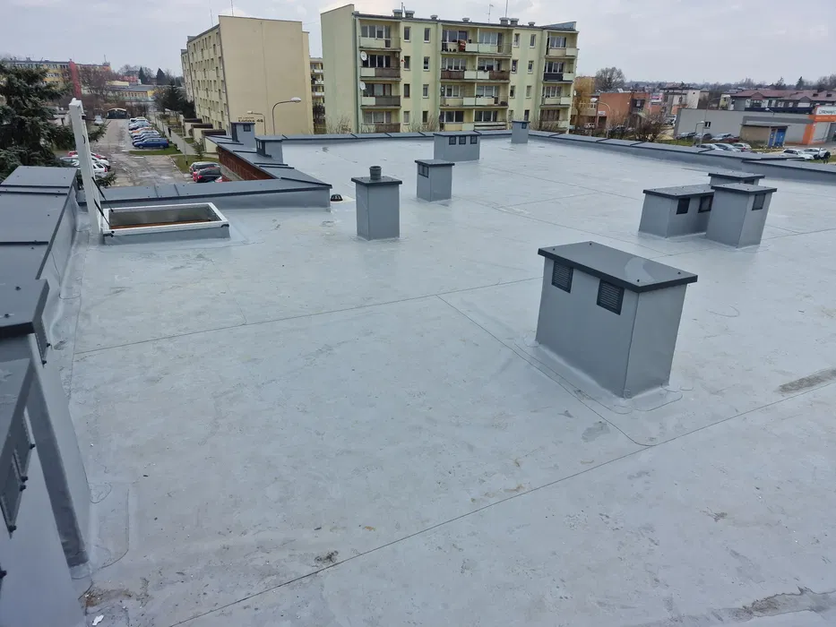 Dachy płaskie, Tarasy,Balkony