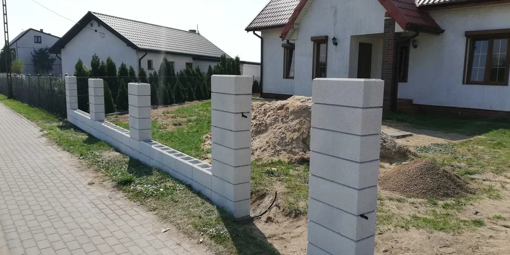 Budujemy ogrodzenia - Tarczyńscy