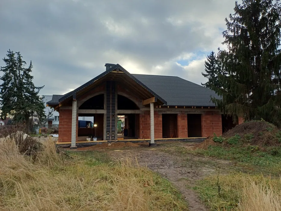 Budowa domów usługi budowlane murarz cieśla
