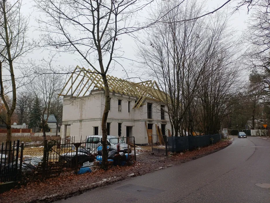 Budowa domów usługi budowlane murarz cieśla