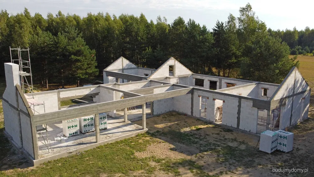 Budowa domów usługi budowlane 2026 kompleksowo