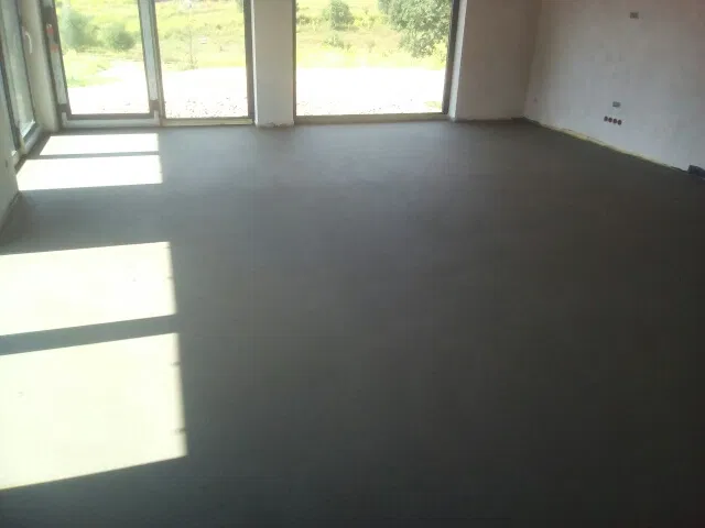 Wylewki posadzki-maszynowe