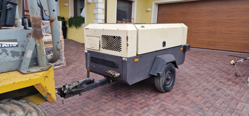 WYNAJEM ogrodzenia tymczasowe , budowlane i barierek sceniczne