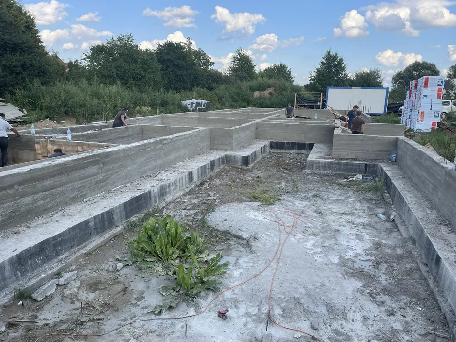Budowa domow,plyty fundamentowe,strop,szalowanie,murowanie,zbrojenia,
