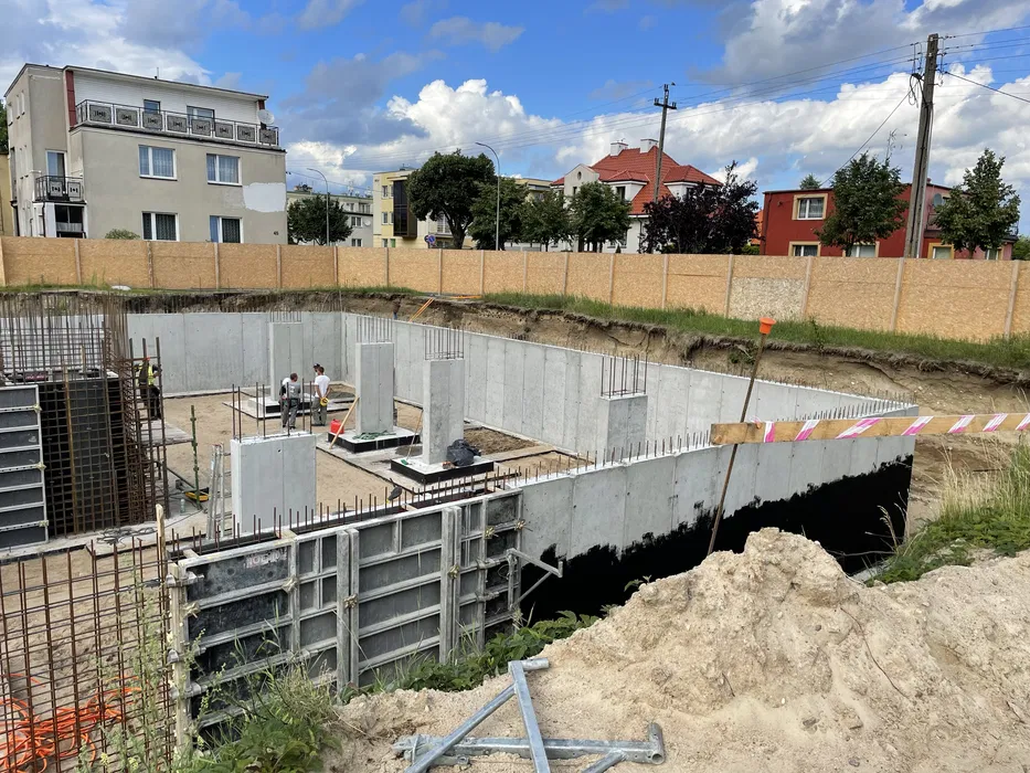 Budowa domow,plyty fundamentowe,strop,szalowanie,murowanie,zbrojenia,