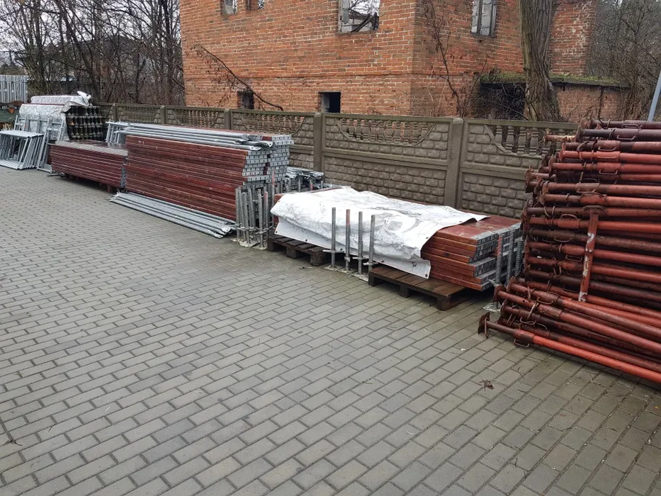 Wypożyczalnia Szalunków do betonu szalunek stropowy stemple metalowe