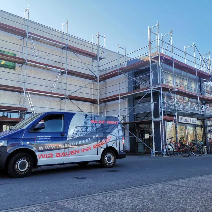 Wynajem rusztowania Windy towarowe 0,18 za dobe