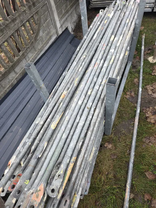 Wynajem, wypożyczalnia rusztowań elewacyjnych typu plettec