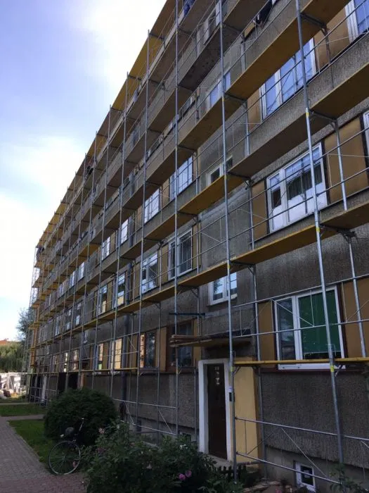 rusztowanie wynajem cena 50 zł