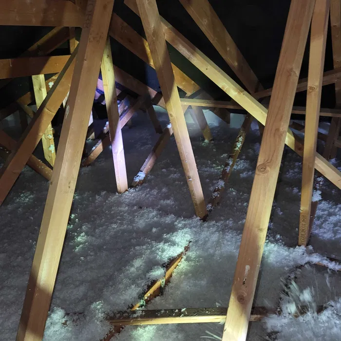 Ocieplenia celulozą, wełną URSA FLOC ,KNAUF wdmuchiwania ,stropodachy