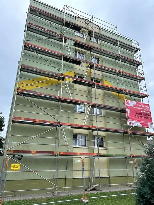 Wynajem, montaż rusztowań