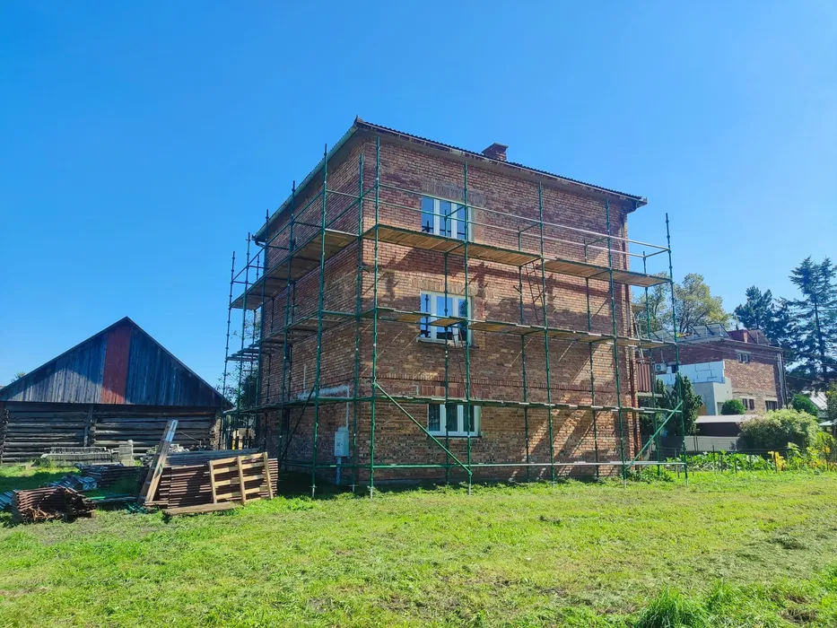 Wynajem rusztowania choinkowego