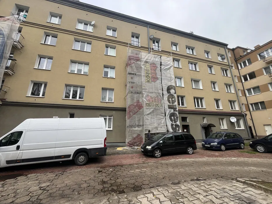 Wynajem rusztowan elewacyjnych plettac rusztowania wypozyczalnia