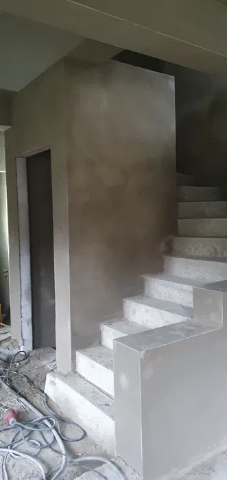 Tynki maszynowe .Adaptacja poddasza . malowanie.Uslugi Ogólnobudowlane