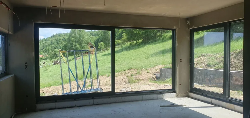 Tynki maszynowe .Adaptacja poddasza . malowanie.Uslugi Ogólnobudowlane