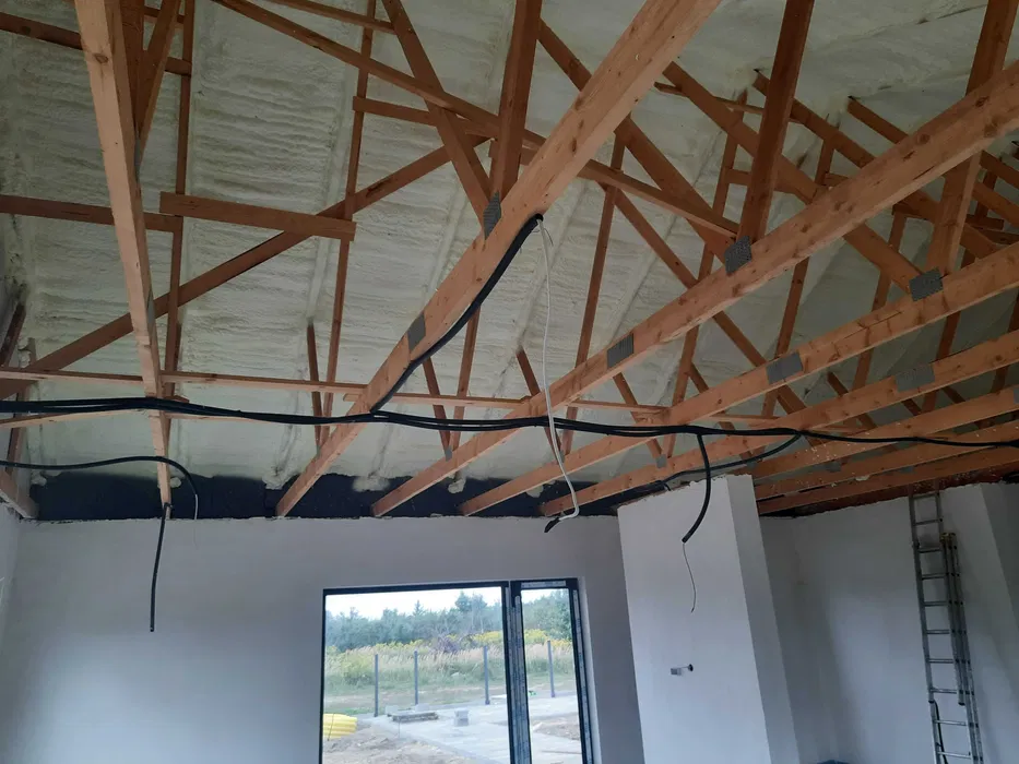 Ocieplenie pianą PUR dachu, piana PUR WIESZAKI GRATIS, JUŻ OD 65 ZL/M2