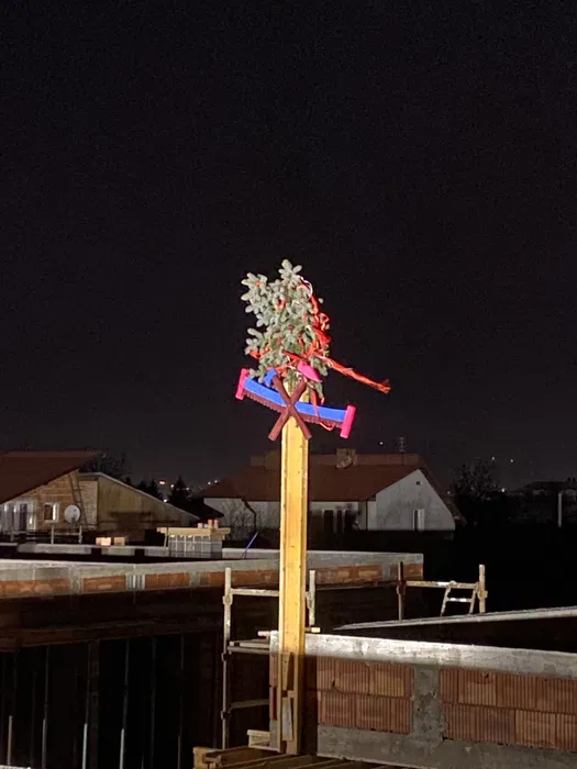 Szalunki stropowe stemple sklejka wynajem szalunkow stempli strop