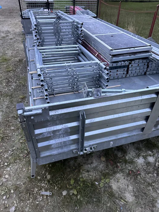 Wynajem rusztowanie elewacyjne Plettac P70 +50 ramek warszawki